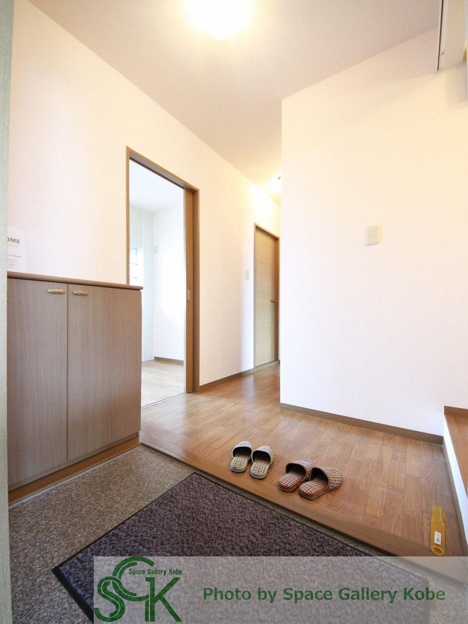 ヴェールハイム霞ヶ丘の玄関|※お部屋により仕様が異なる場合があります。