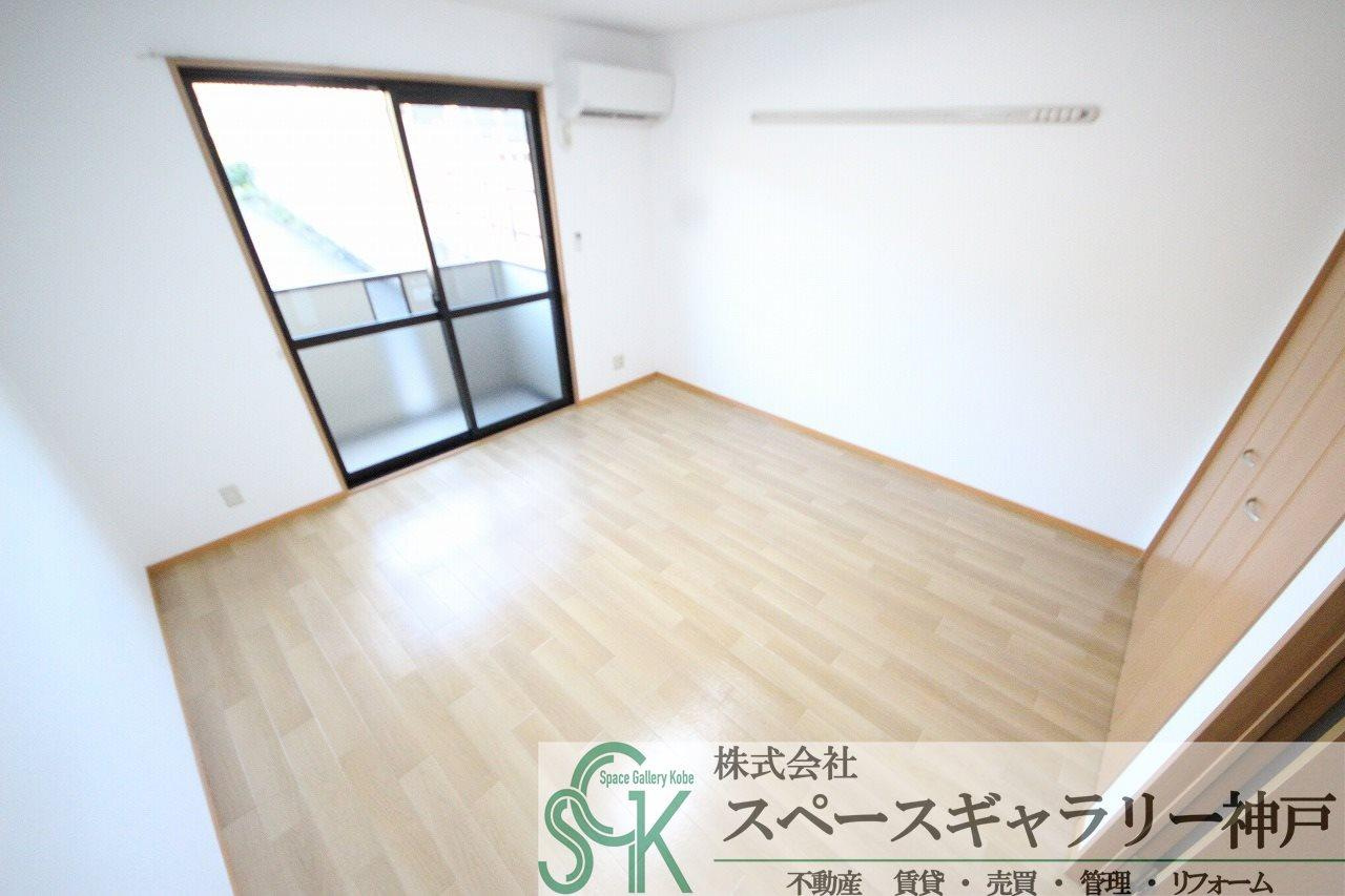 ヴューテラス前開の居間・リビング|※お部屋により仕様が異なる場合があります※