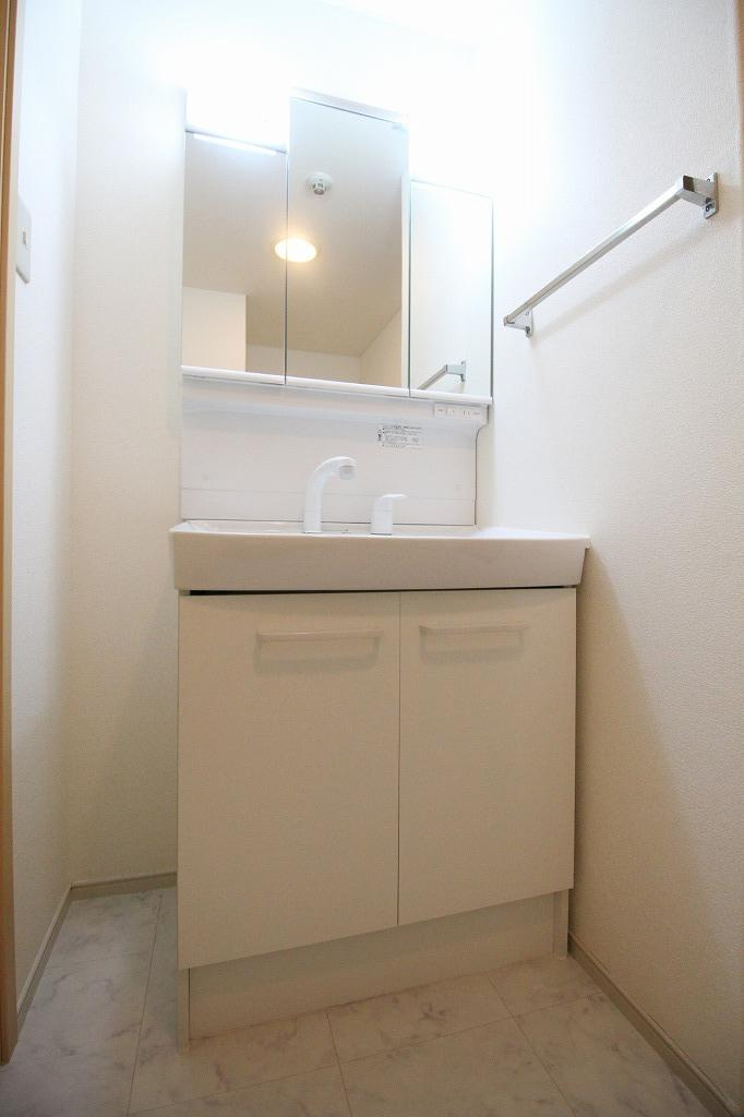 エクセルハイツBの洗面所|※同物件の別のお部屋の写真です※