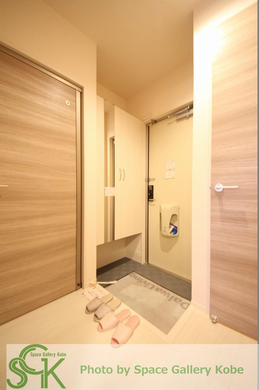 エクレール福井の玄関|※お部屋により仕様が異なる場合があります。