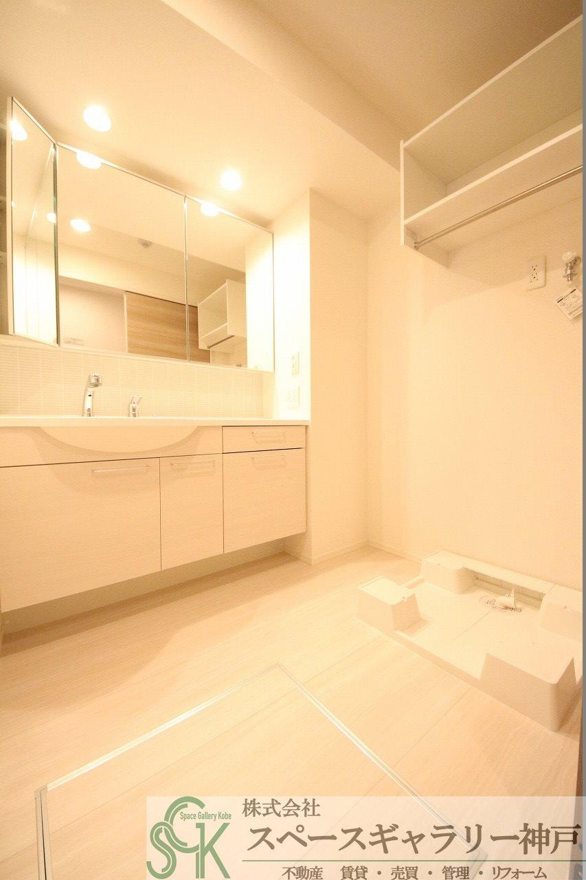 エクレール福田の洗面所|※お部屋により仕様が異なる場合があります。