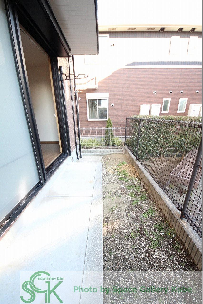 エステリーオ　C棟の庭|※お部屋により仕様が異なる場合があります。