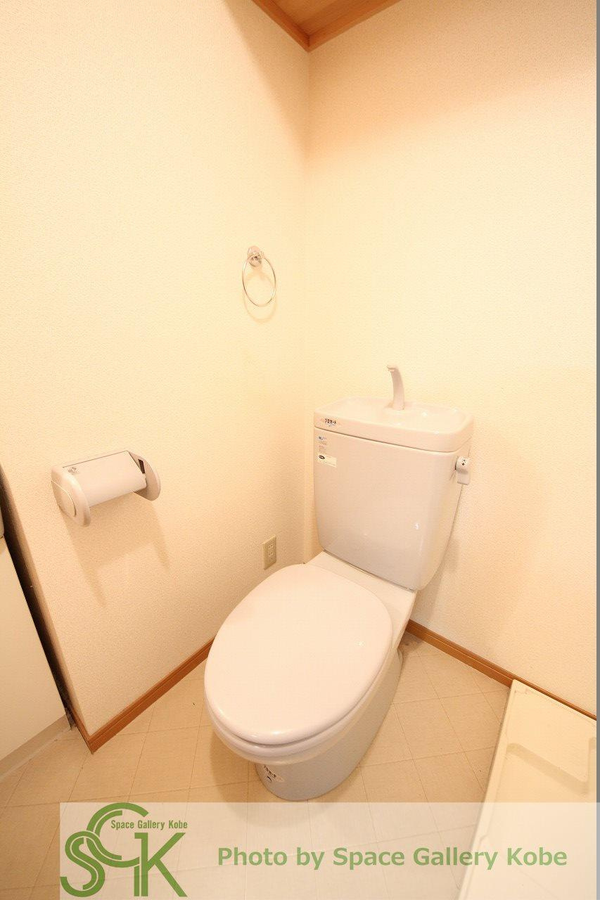 エストゥディオのトイレ|※お部屋により仕様が異なる場合があります。