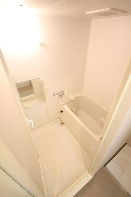 エスペーロ神田の浴室|※お部屋により仕様が異なる場合があります。