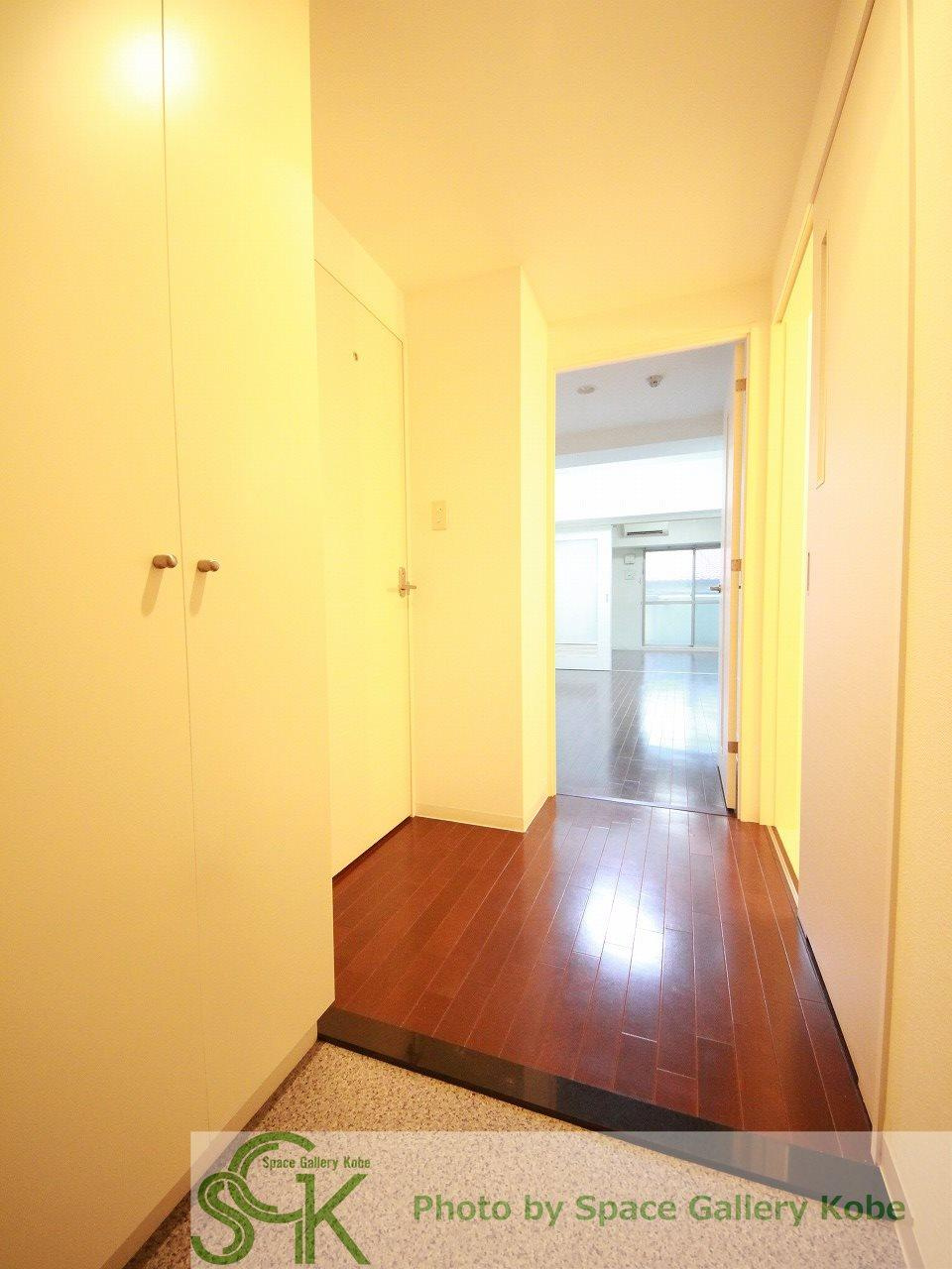 エスペランサの玄関|※お部屋により仕様が異なる場合があります。