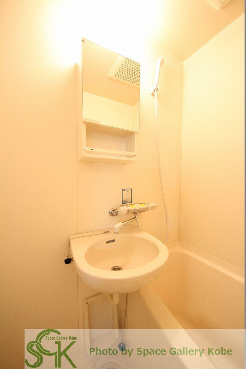 エスポワール大津和の洗面所|※お部屋により仕様が異なる可能性があります。