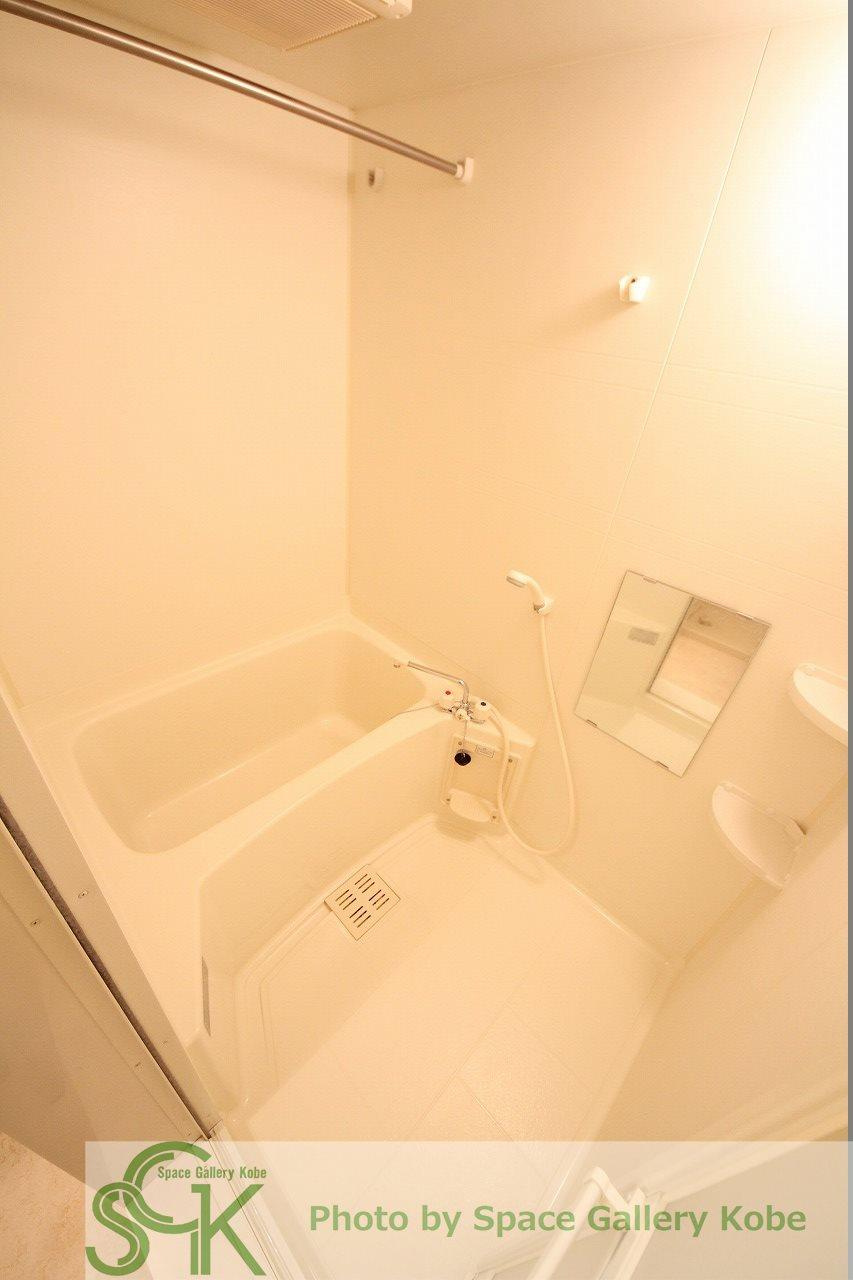 エターナルヒルⅠの浴室|※お部屋により仕様が異なる場合があります。
