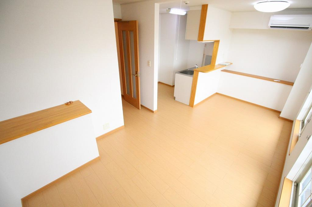 エミネンスの居間・リビング|※お部屋により仕様が異なる場合があります。