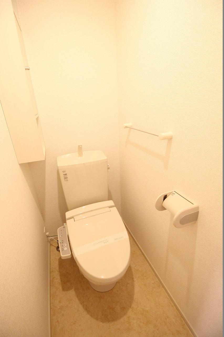 エムズ・カーサⅠのトイレ|※お部屋により仕様が異なる場合があります。