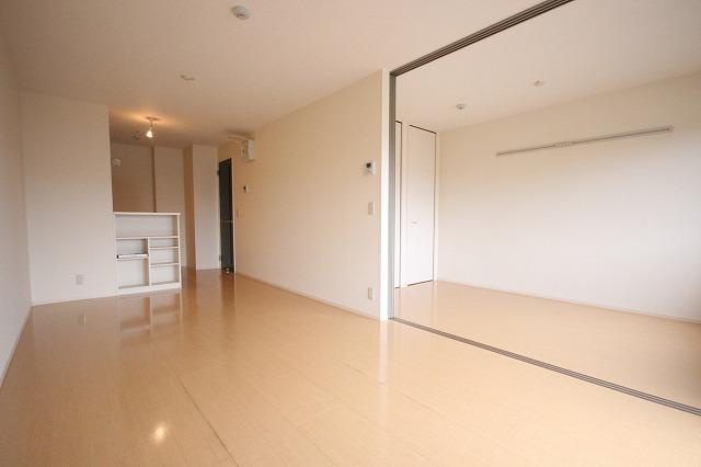 エル　スールの居間・リビング|※お部屋により仕様が異なる場合があります。