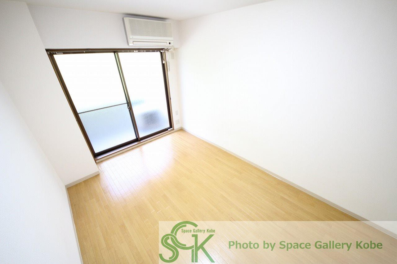 エルマール御影の居間・リビング|※お部屋により仕様が異なる場合があります。