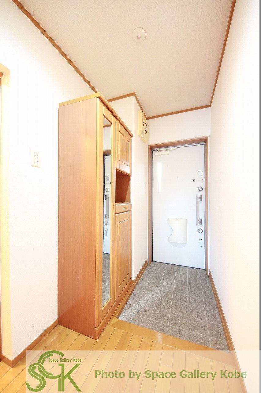 エルム向陽の玄関|※お部屋により仕様が異なる場合があります。