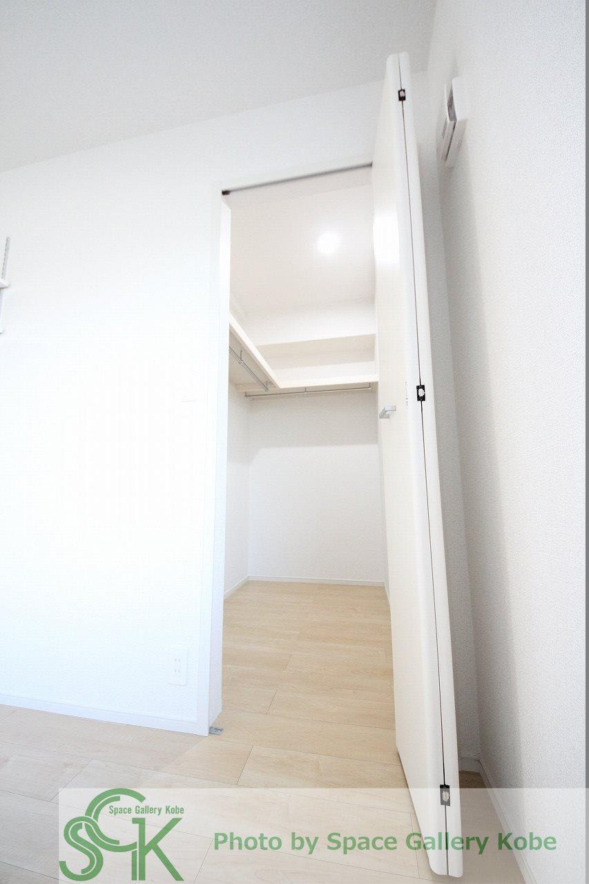 カーサ　ブローテの収納|※お部屋により仕様が異なる場合があります。
