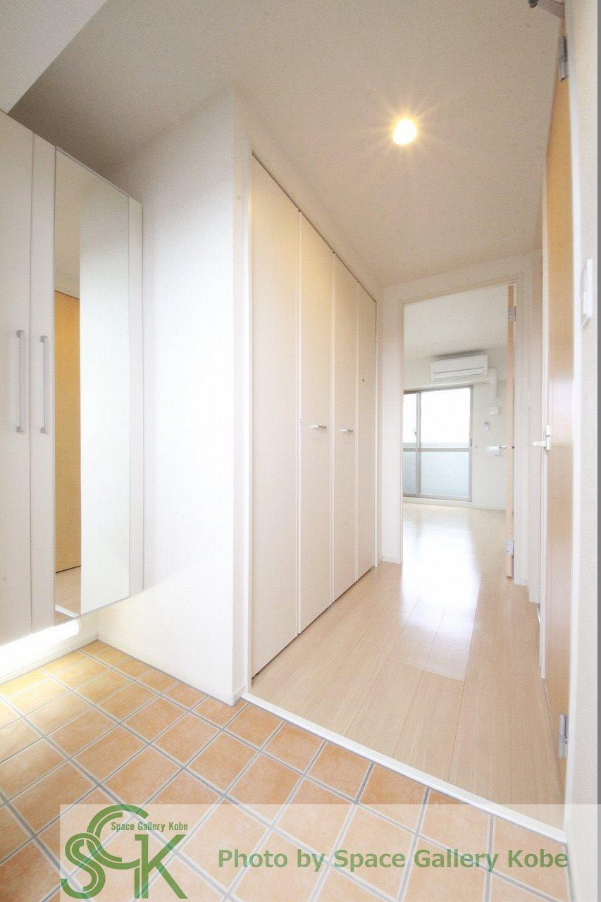 カージェ緑風館の玄関|※お部屋により仕様が異なる場合があります。