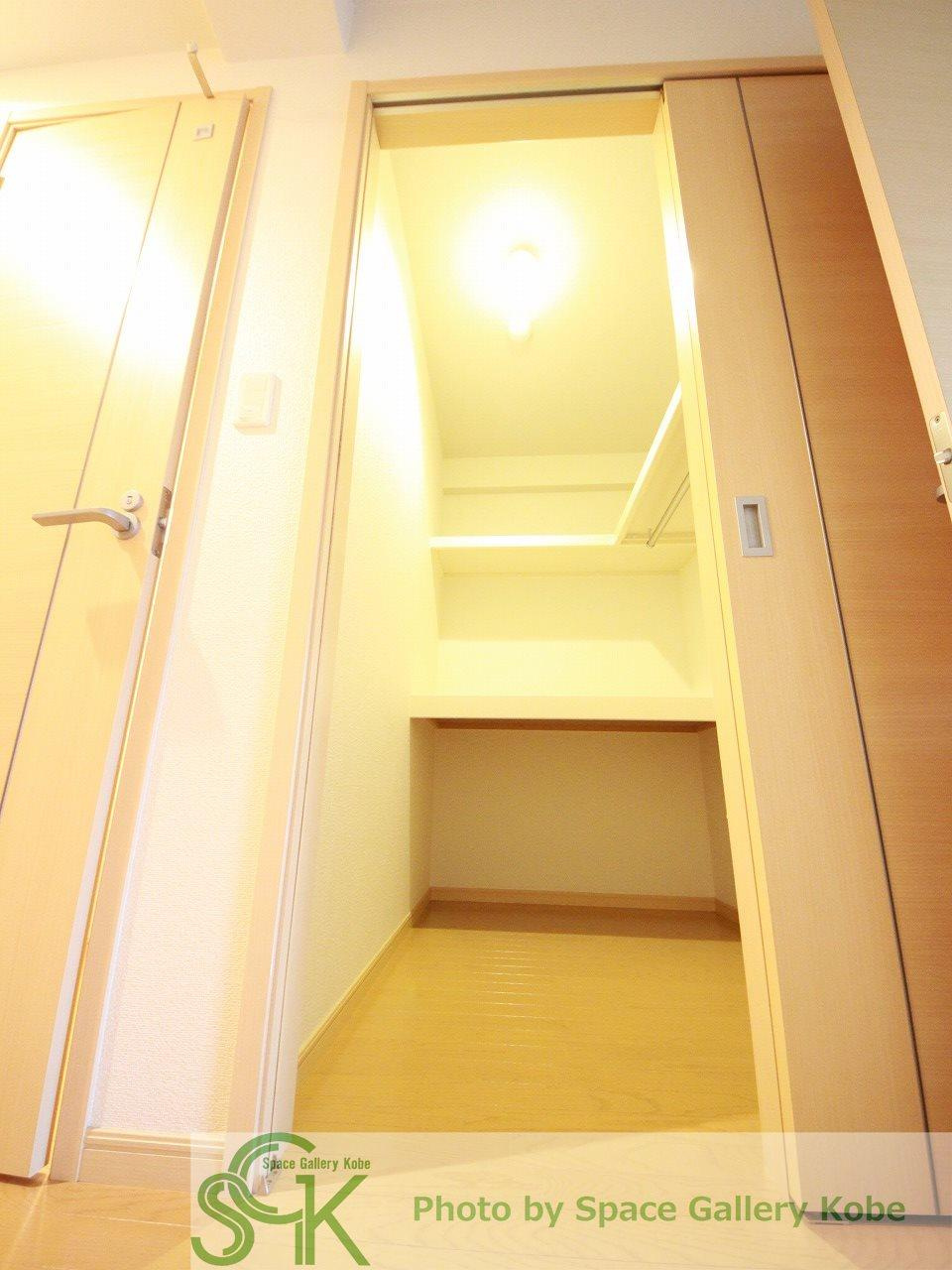 ガーデンコートの収納|※お部屋により仕様が異なる場合があります。