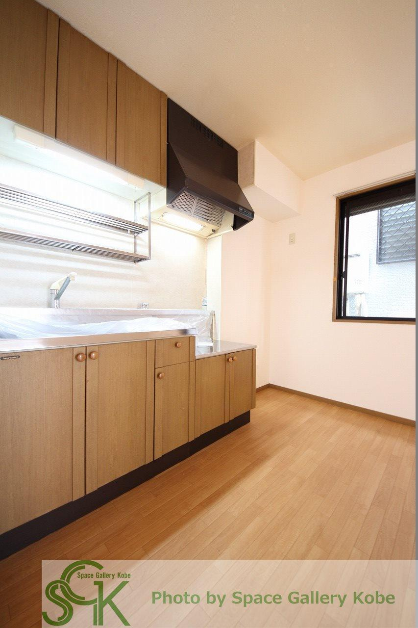 カムール養老のキッチン|※お部屋により仕様が異なる可能性があります。