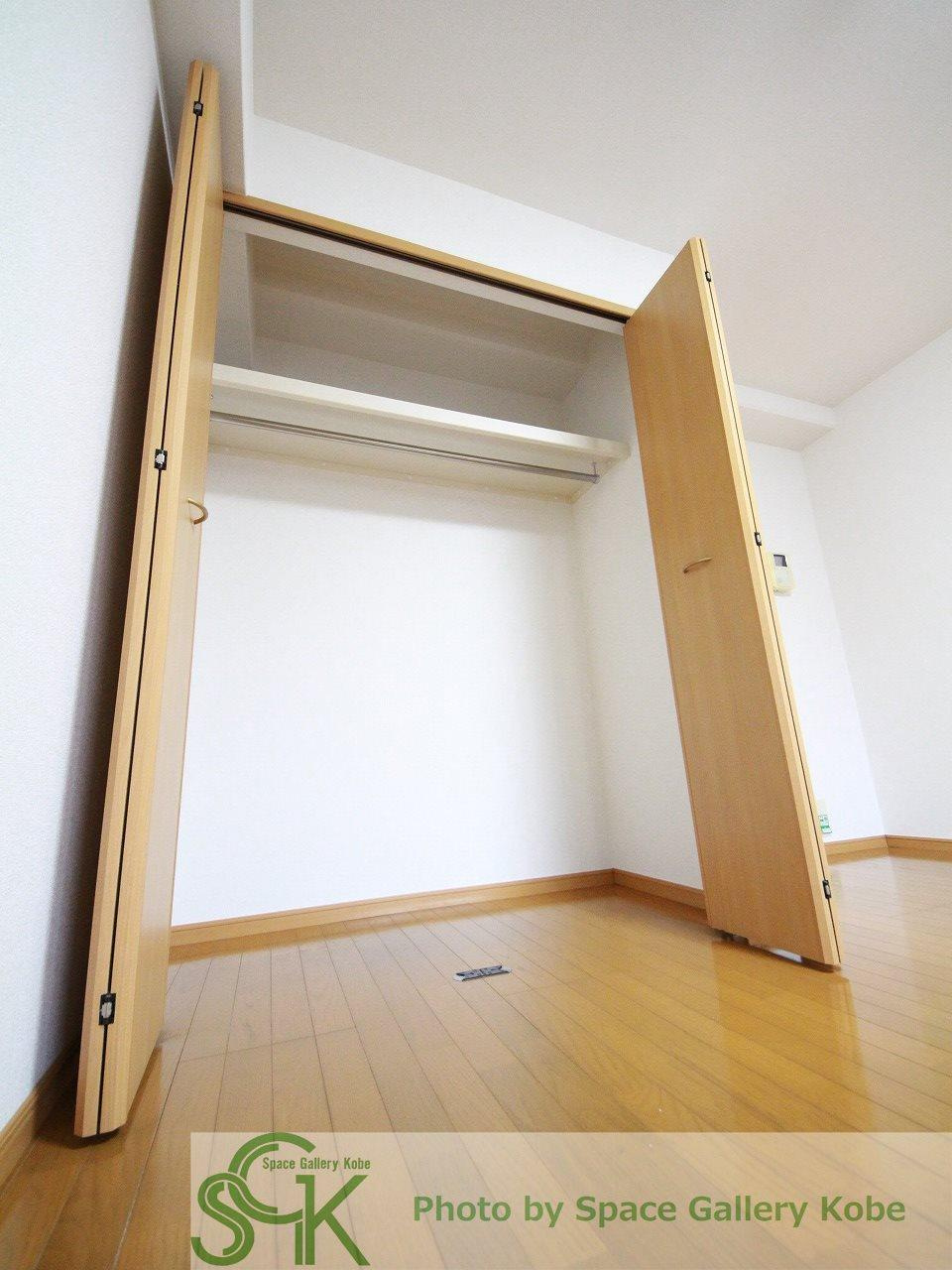 カレント　スクエアの収納|※お部屋により仕様が異なる可能性があります。