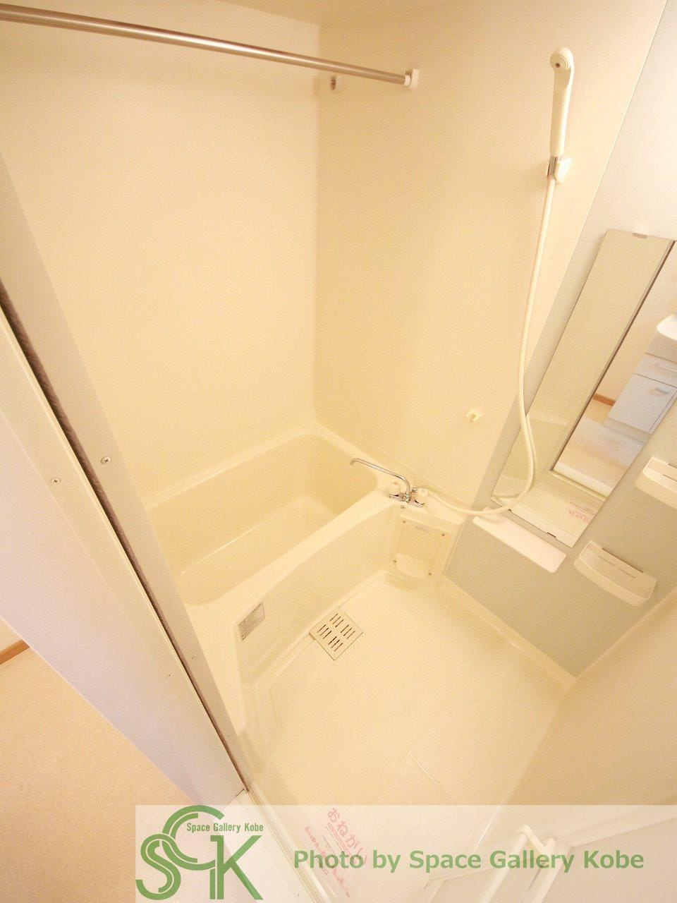 カレント　スクエアの浴室|※お部屋により仕様が異なる可能性があります。