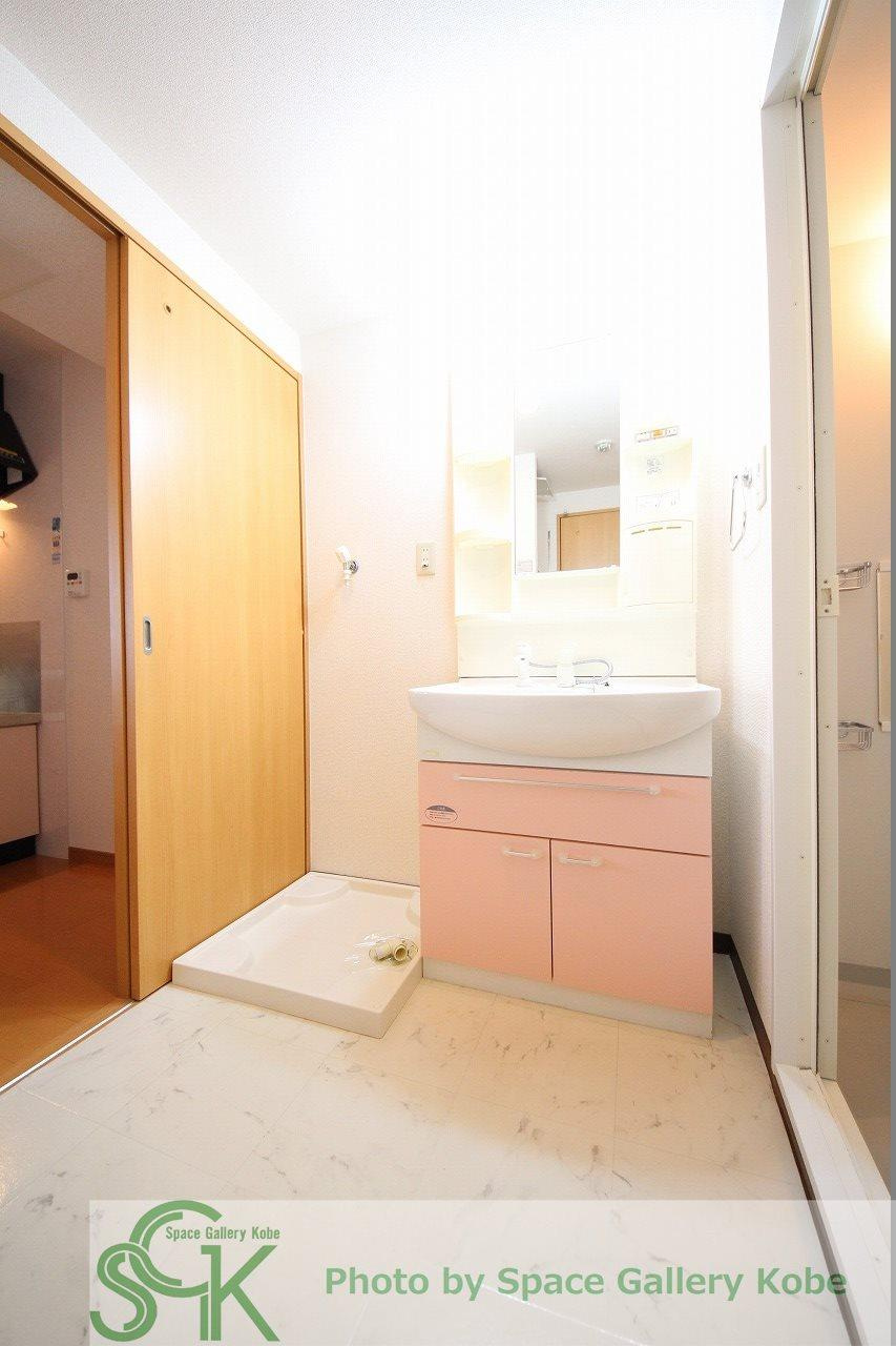 クオリティーナカハシの洗面所|※お部屋により仕様が異なる場合があります。