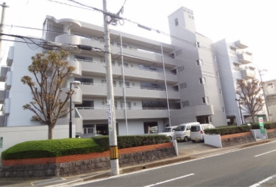 【外観】 | サンバード春日