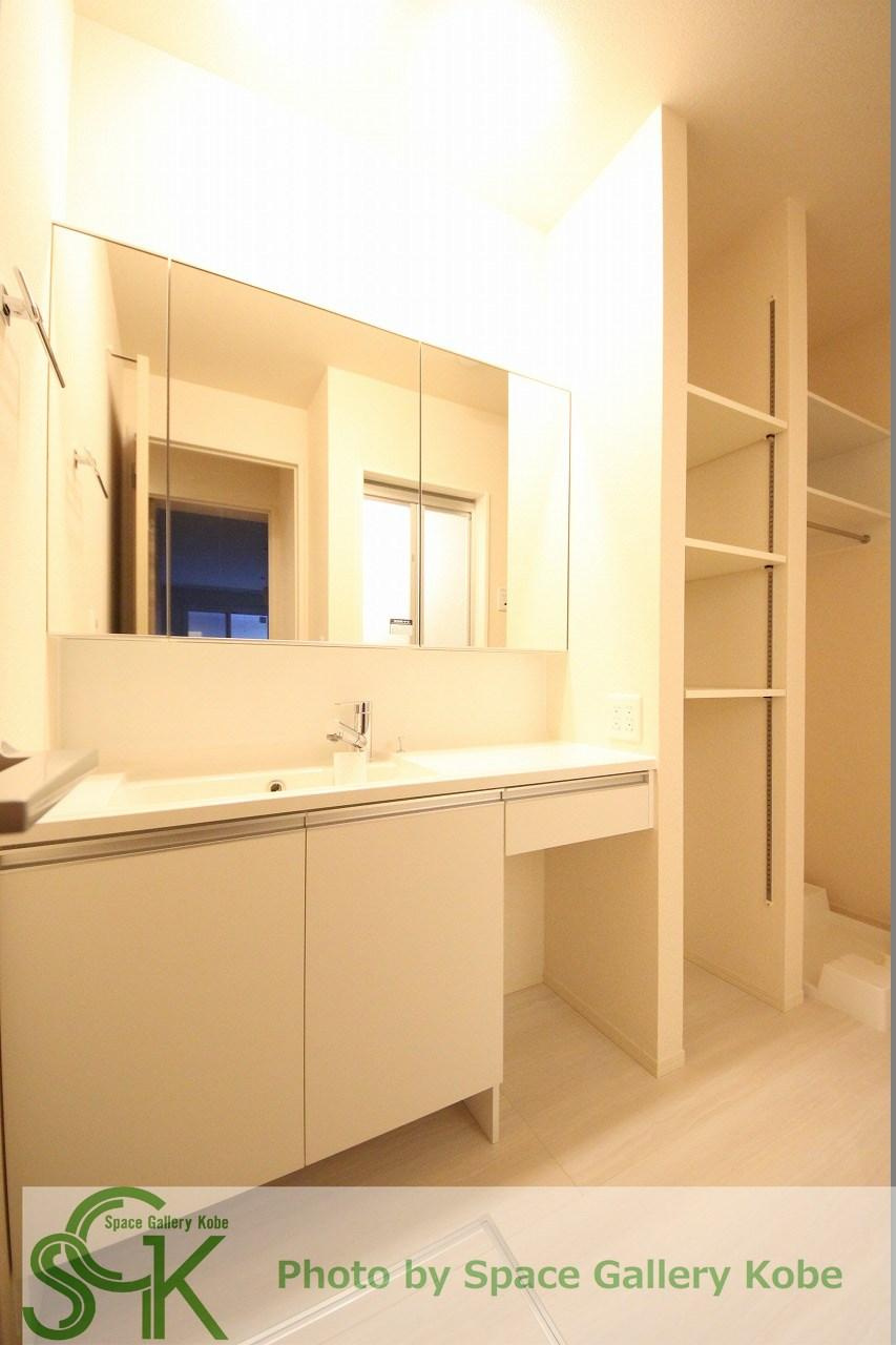 クラルテの洗面所|※お部屋により仕様が異なる場合があります。