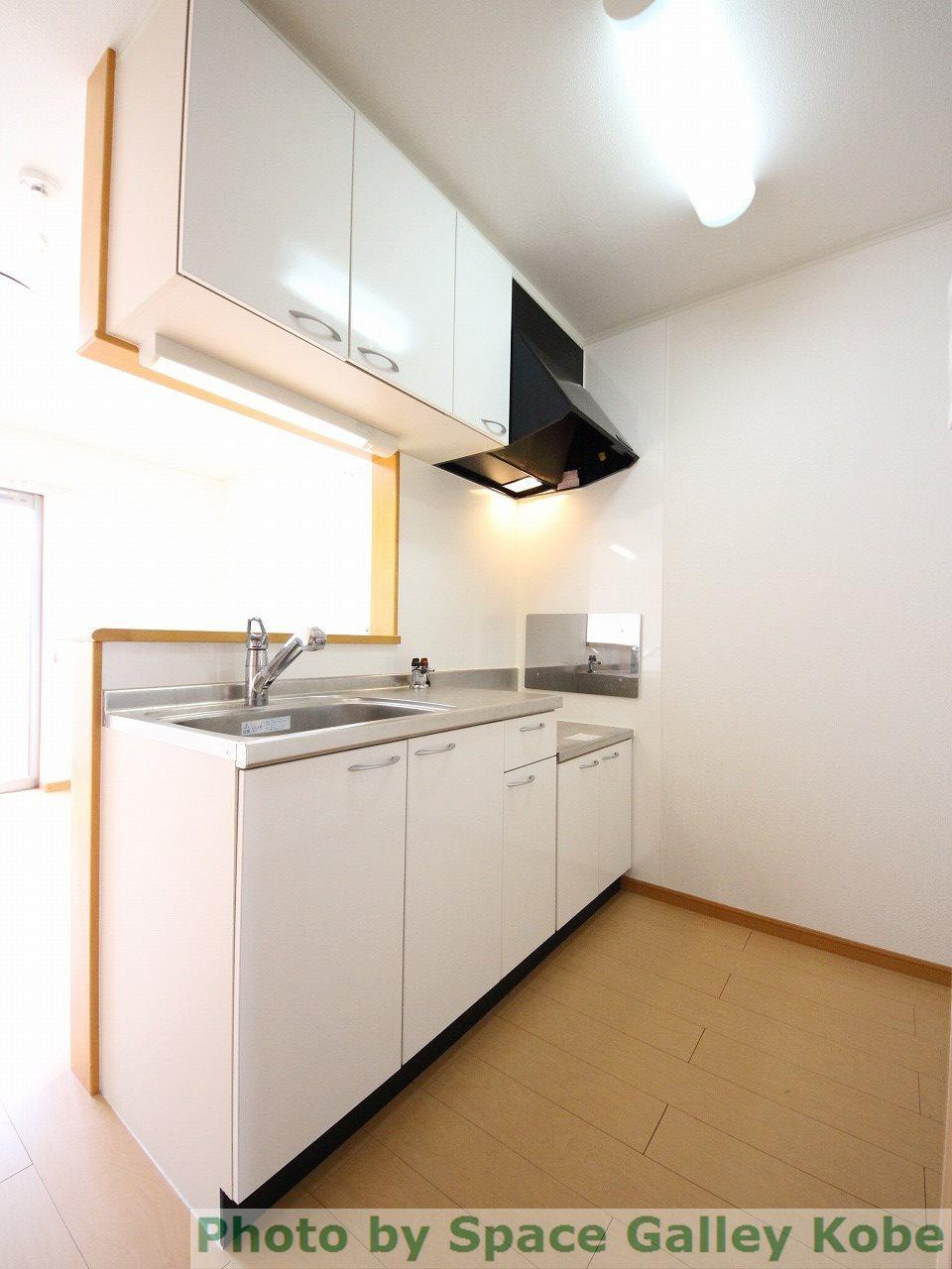 グラン　ブルⅡのキッチン|※同物件の別のお部屋の写真です※