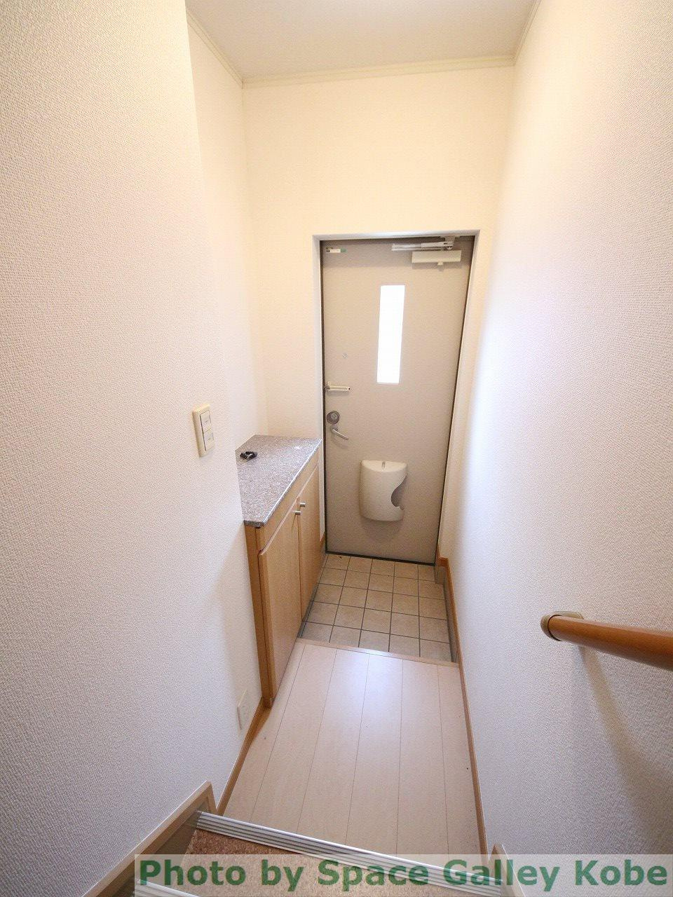 グラン　ブルⅡの玄関|※同物件の別のお部屋の写真です※