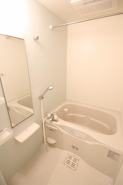 グラン　ブルⅢの浴室|※お部屋により仕様が異なる場合があります。