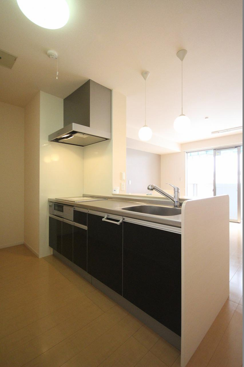グランアヴァンティ　A棟のキッチン|※お部屋により仕様が異なる場合があります。
