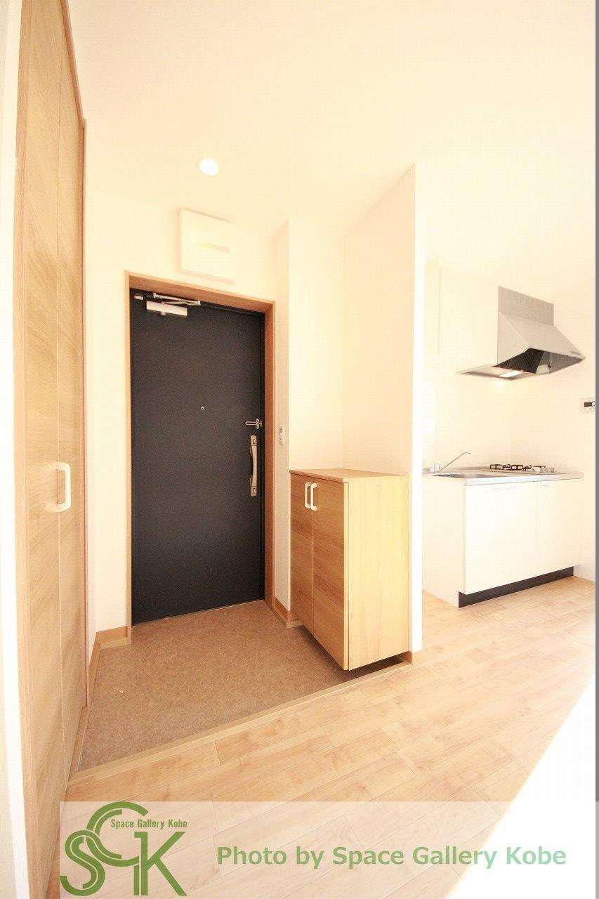 グランデ石屋川3の玄関