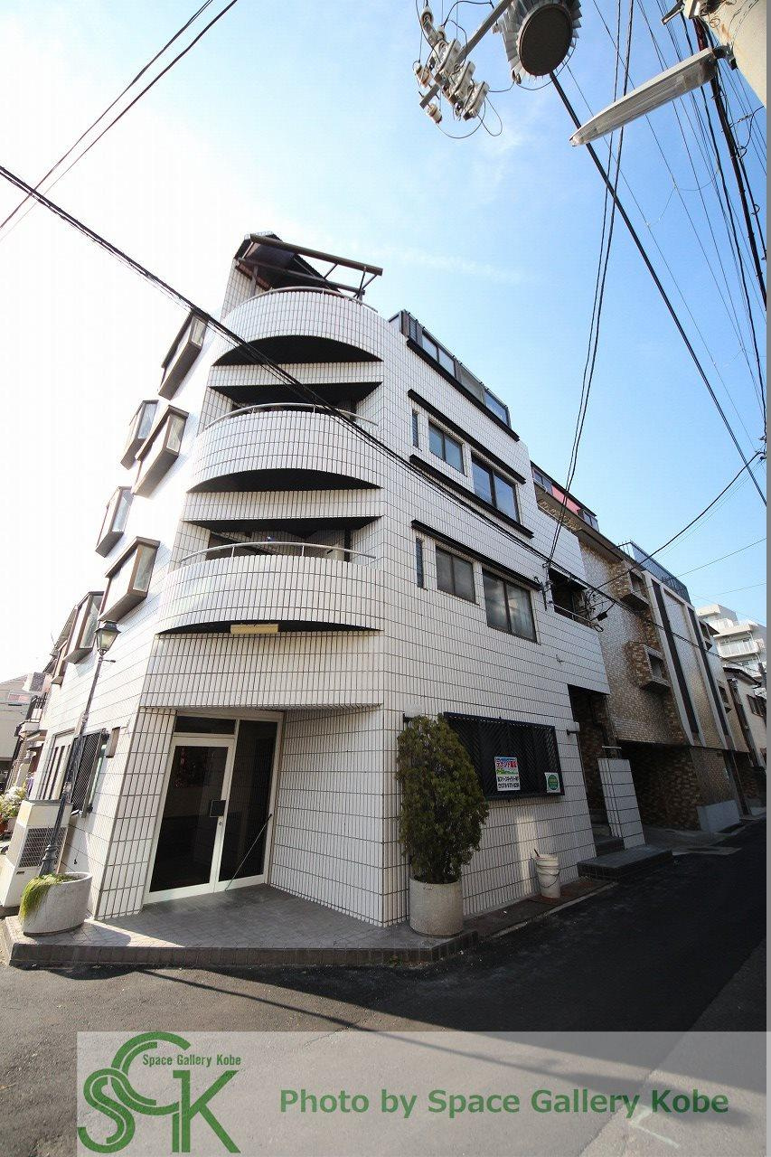 グランデ石屋川Ⅱの外観