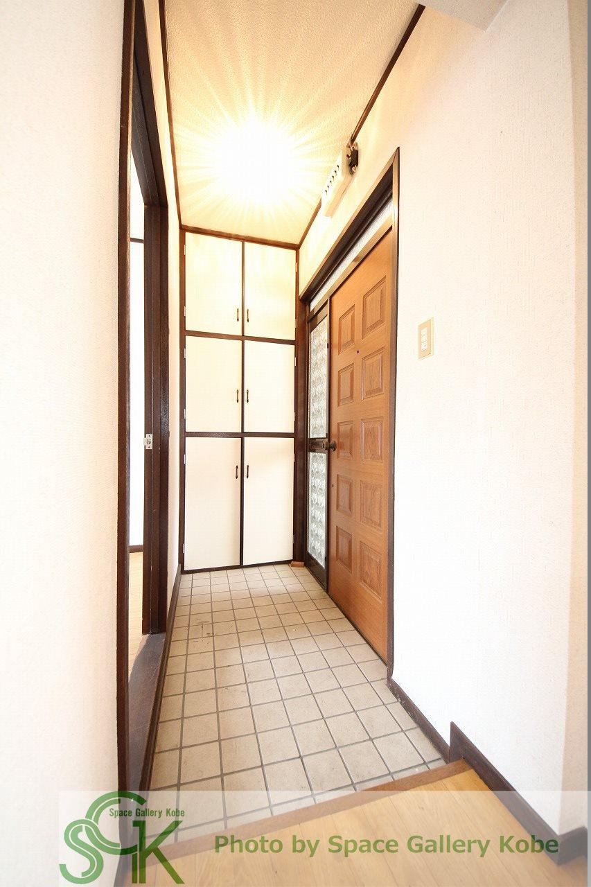 グランデ石屋川Ⅱの玄関