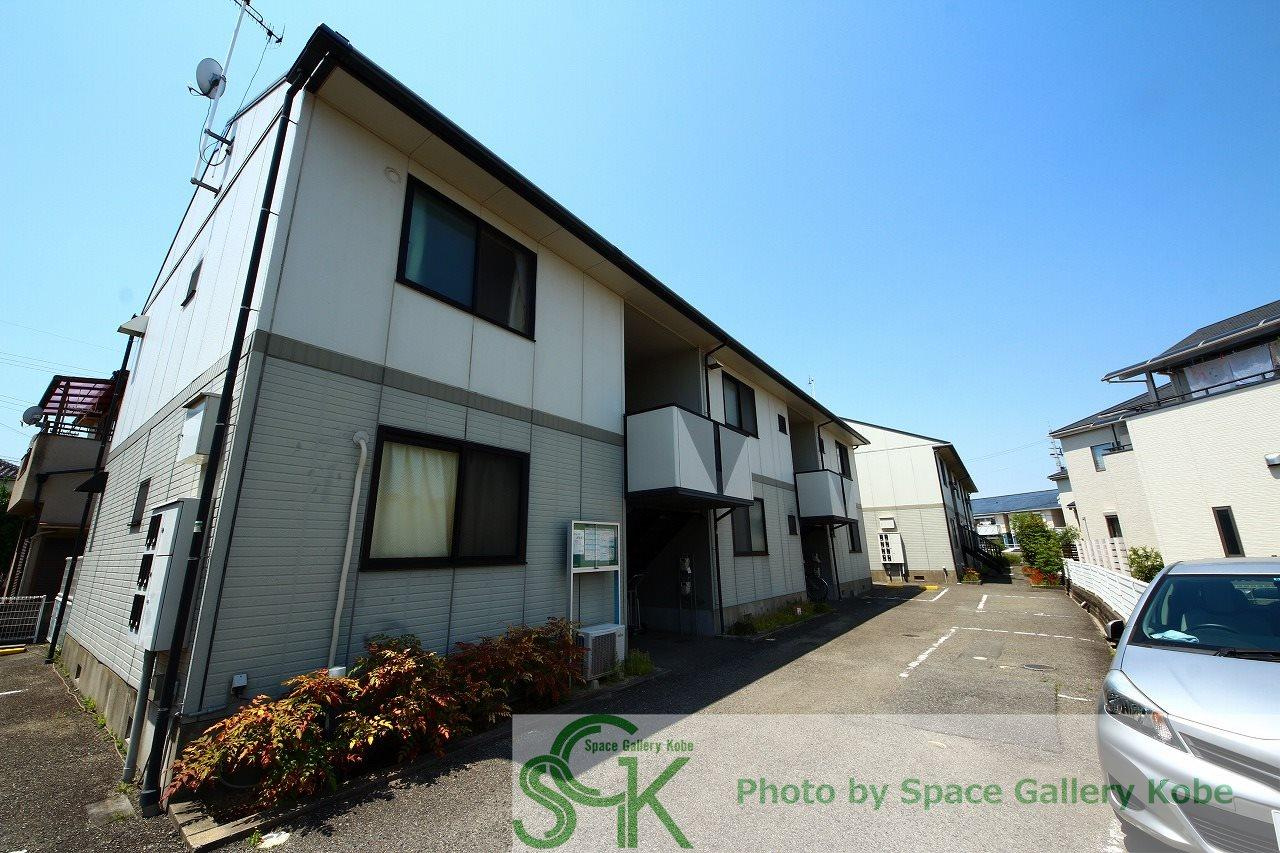 グランドール谷田川の外観