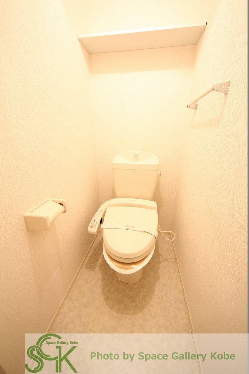 グランドアトリオ神戸西　B棟のトイレ|※お部屋により仕様が異なる場合があります。