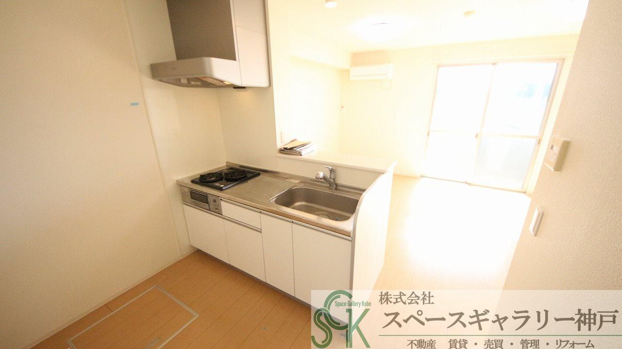 グランドアトリオ神戸西　D棟の居間・リビング|※お部屋により仕様が異なる可能性があります。