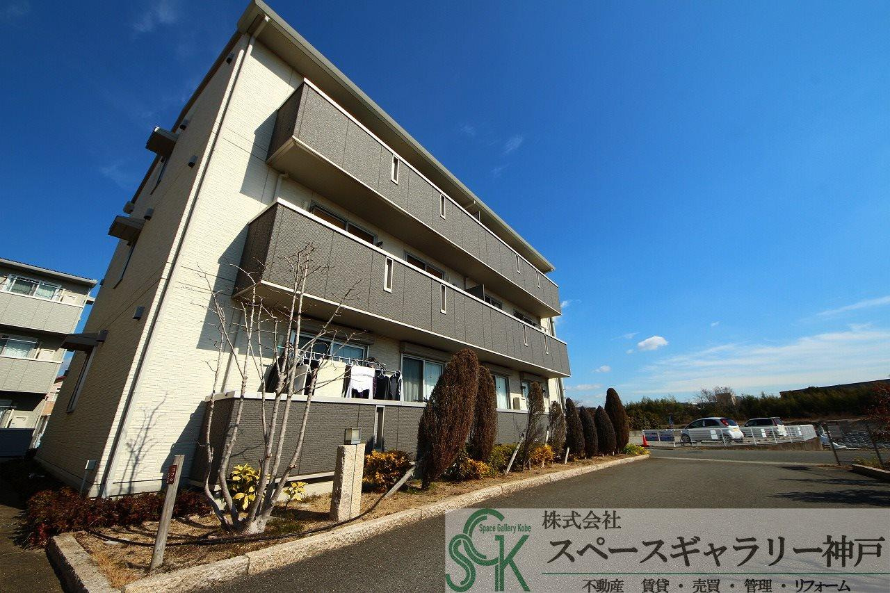 グランドアトリオ神戸西　E棟の外観
