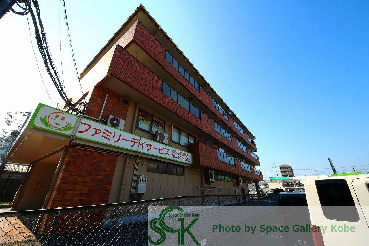 グランドハイツ池田の外観