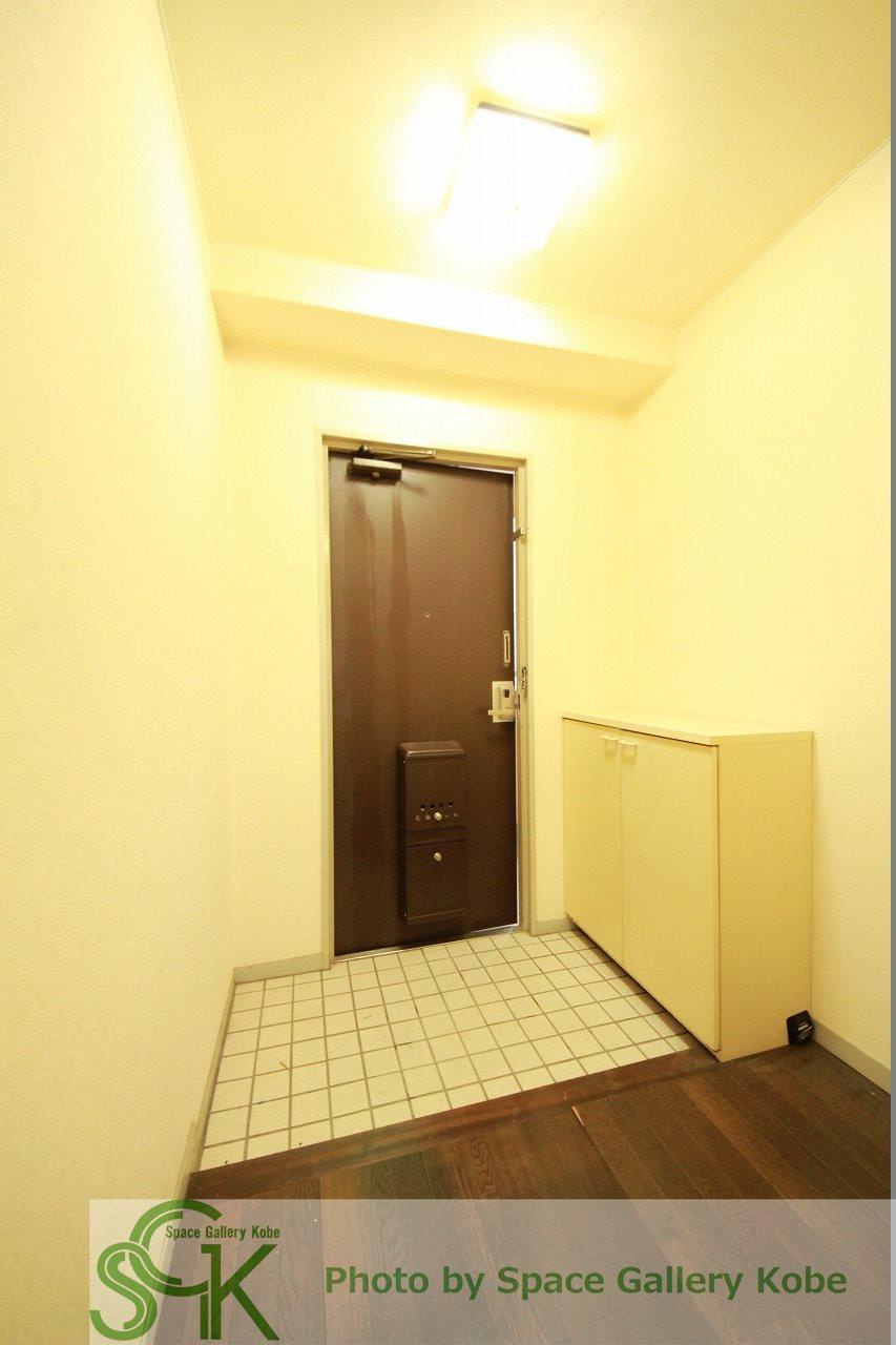 グランドハイツ池田の玄関
