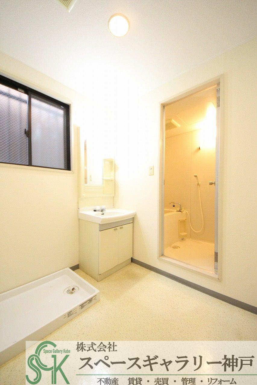 グリーンコーポM＆Cの洗面所|※お部屋により仕様が異なる場合がございます※