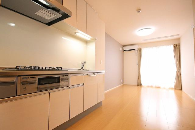 クリアパーク西神戸の居間・リビング|※お部屋により仕様が異なる可能性があります。
