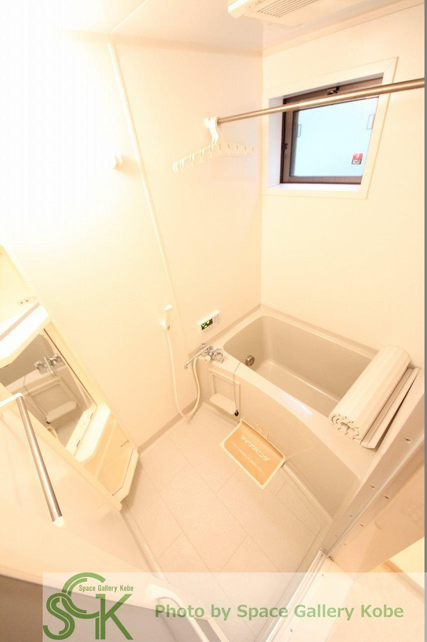 グリチネの浴室|※同物件の別のお部屋の写真です※