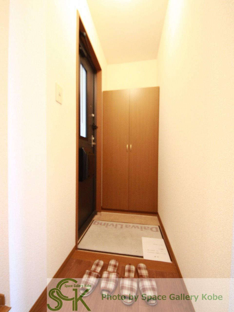 グレースなぎさの玄関|※お部屋により仕様が異なる可能性があります。