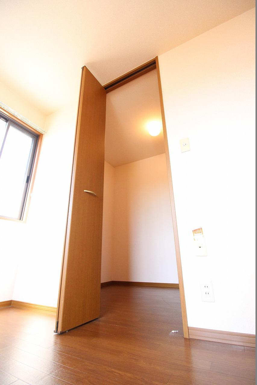クレール　ヴィレッジ　A棟の収納
