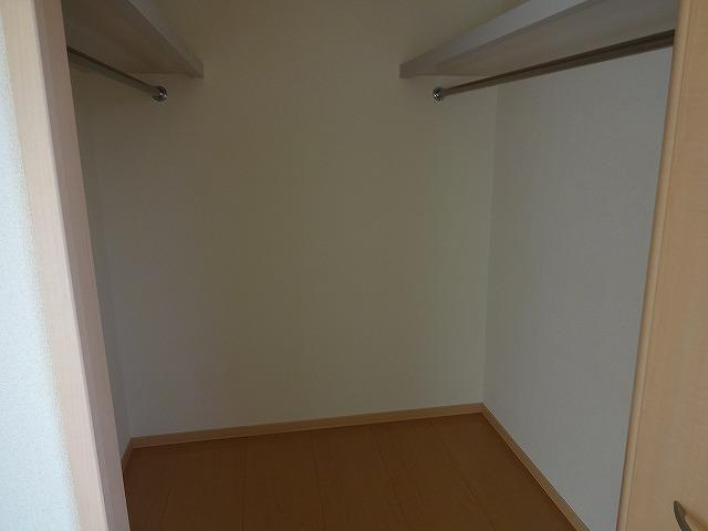 クレールヴィレッジ　Ａ棟の収納