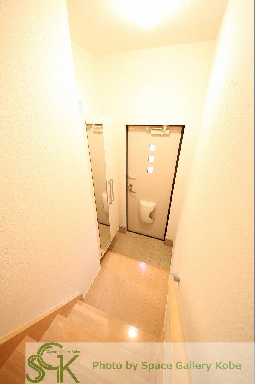 グレイス大町の玄関
