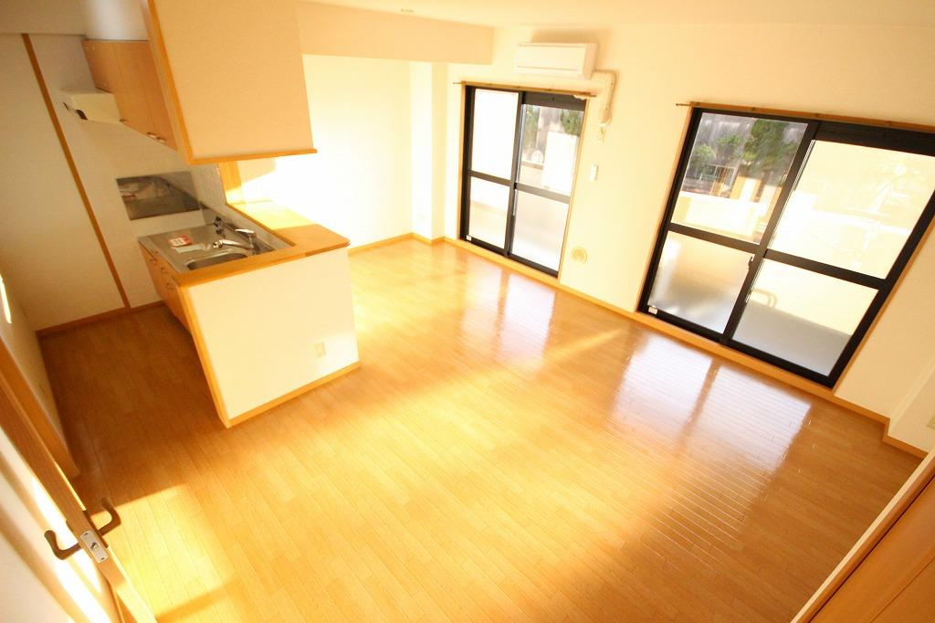 クレモナ山手の居間・リビング|※お部屋により仕様が異なる場合がございます※