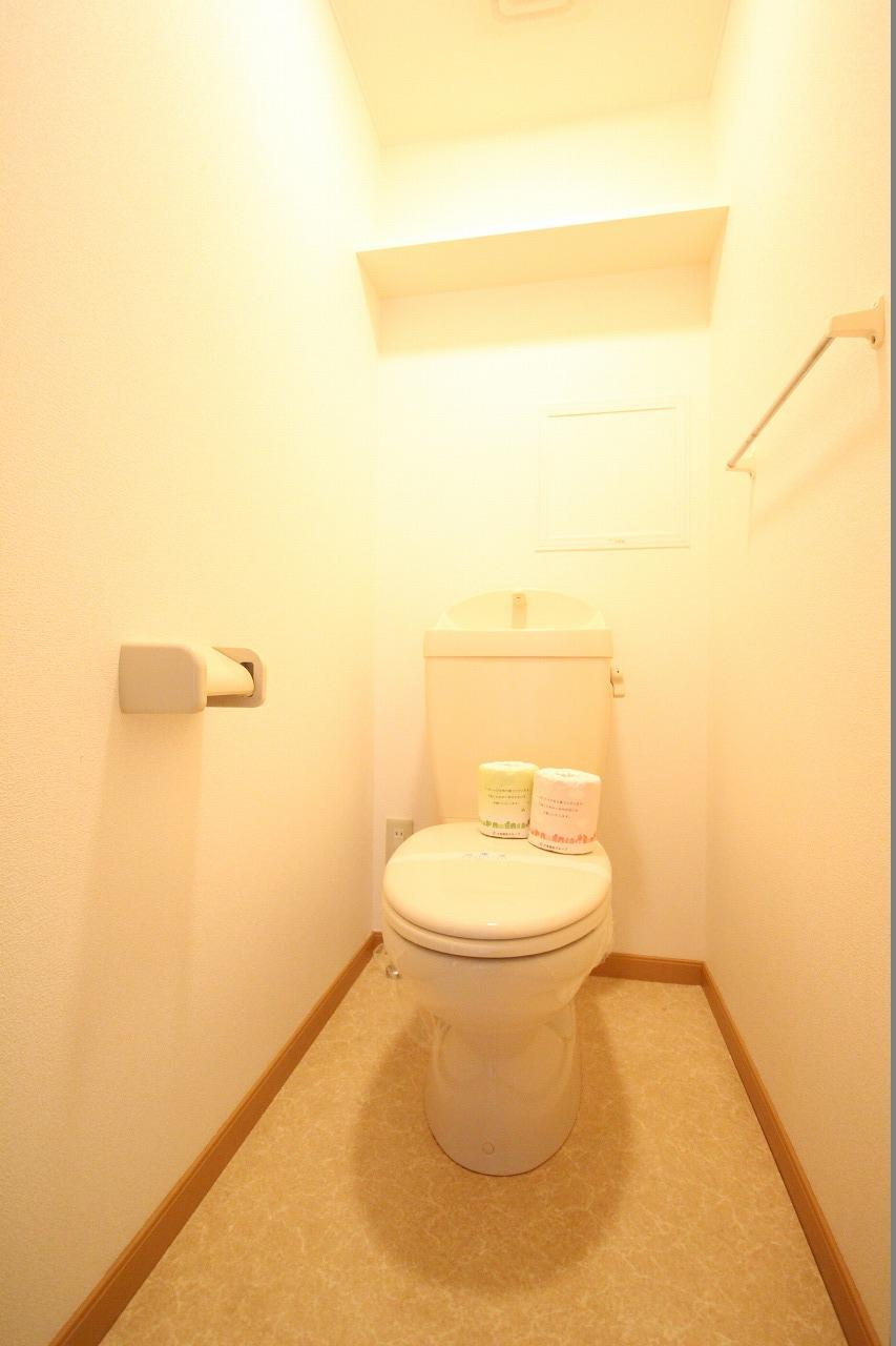 クレモナ山手のトイレ|※お部屋により仕様が異なる可能性があります。