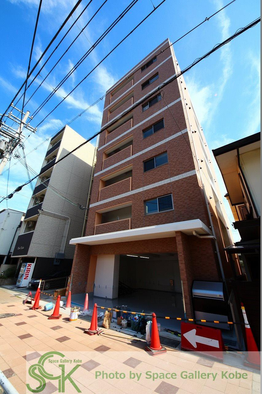 コルソ　デラ　モーダの外観