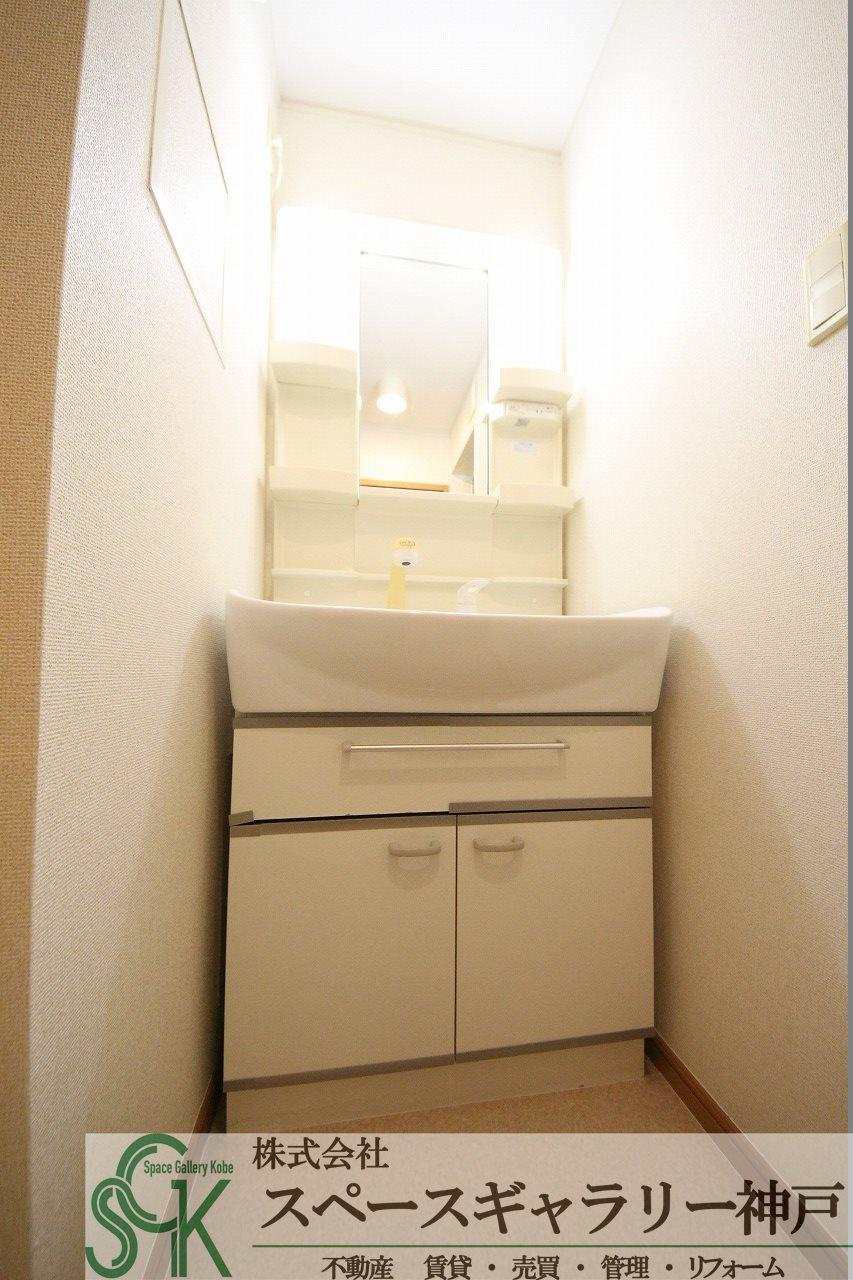 コルティーレ太寺Ⅱの洗面所|※お部屋により仕様が異なる場合があります。