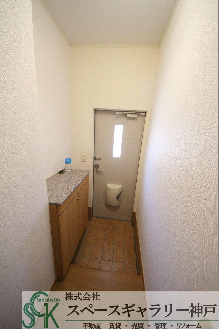 コルティーレ太寺Ⅱの玄関|※お部屋により仕様が異なる場合があります。